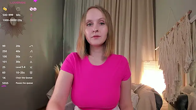 Agatha Mott online show from March 2025 03:24:01 PM