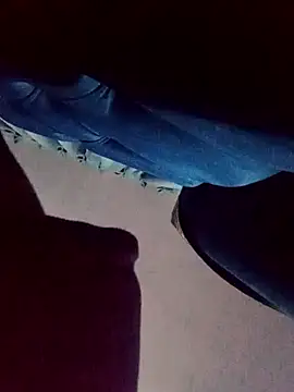 Elgroney23 online show from December 2025 01:10:02 AM