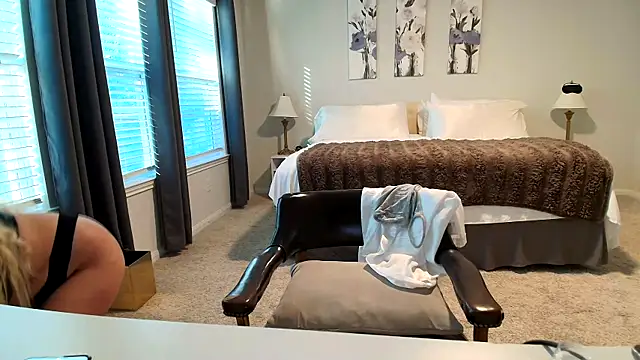 Snapshot of kaliii_jones chatting on November 2025 10:34:02 PM kaliii jones online show from November 2025 10:34:02 PM