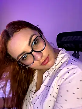 Snapshot of JessyCream chatting on September 2025 09:40:02 PM JessyCream online show from September 2025 09:40:02 PM