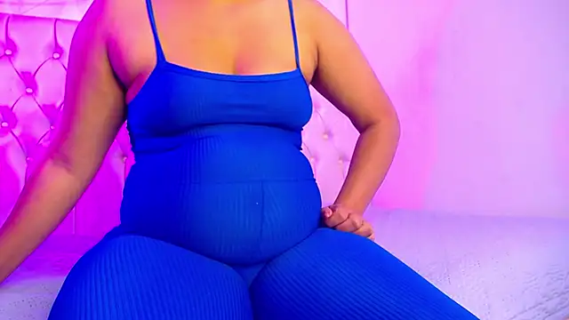 Pamela Rut  online show from November 2025 07:45:02 PM