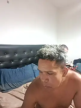 liamlara online show from January 2026 03:01:01 AM