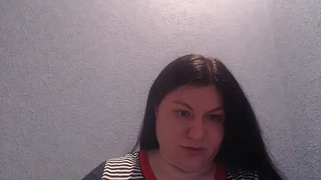 KiraSwee online show from January 2026 06:46:01 PM