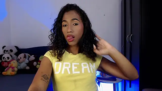 Alissemasiel online show from November 2025 08:56:01 PM