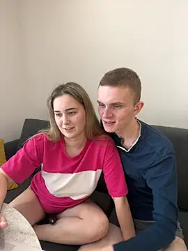 Snapshot of alisanikita chatting on March 2025 07:32:02 AM alisanikita online show from March 2025 07:32:02 AM