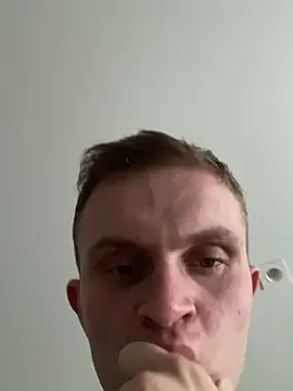 Snapshot of alisanikita chatting on November 2025 10:59:02 AM alisanikita online show from November 2025 10:59:02 AM