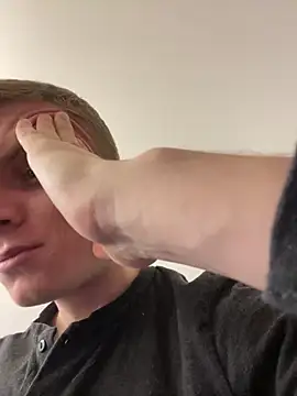 Snapshot of alisanikita chatting on November 2025 05:42:02 AM alisanikita online show from November 2025 05:42:02 AM