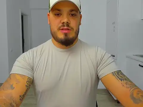 ZackMasterss online show from November 2025 07:13:02 PM