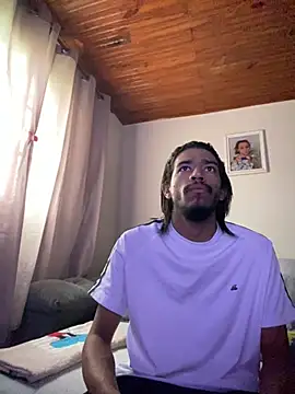 Snapshot of Mineirinho043 chatting on May 2026 01:49:02 PM Mineirinho043 online show from May 2026 01:49:02 PM