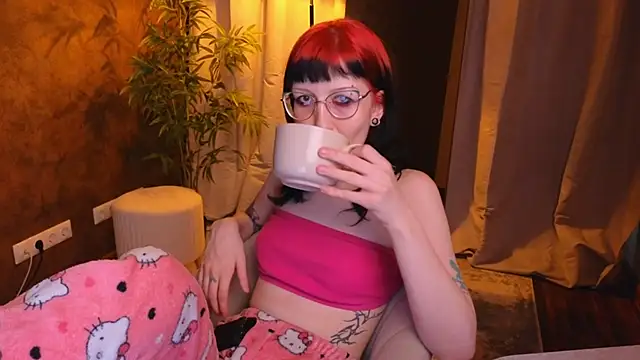 lissaros online show from February 2025 05:09:01 AM