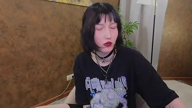 lissaros online show from March 2025 05:33:01 AM