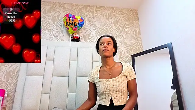 dafnnelewis online show from March 2026 11:16:01 AM