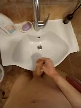 Good boy000 online show from February 2025 01:44:01 PM