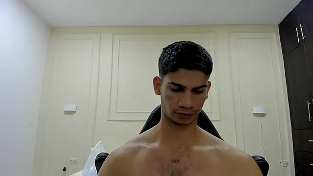 Snapshot of ANDRES_STUD chatting on May 2026 04:09:01 AM ANDRES STUD online show from May 2026 04:09:01 AM