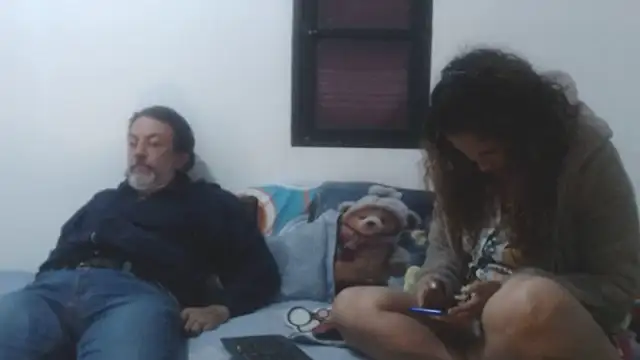 Snapshot of jeans_and_emma chatting on September 2025 02:34:02 AM jeans and emma online show from September 2025 02:34:02 AM