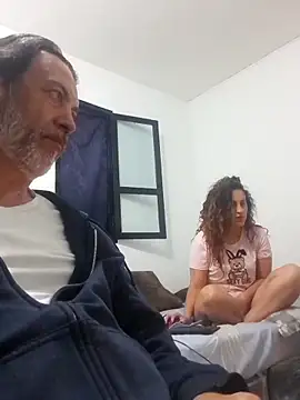 Snapshot of jeans_and_emma chatting on September 2025 01:40:02 AM jeans and emma online show from September 2025 01:40:02 AM