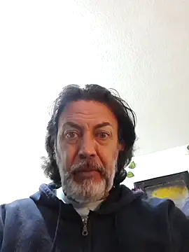 Snapshot of jeans_and_emma chatting on October 2025 01:58:02 AM jeans and emma online show from October 2025 01:58:02 AM