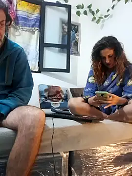 Snapshot of jeans_and_emma chatting on October 2025 02:09:01 AM jeans and emma online show from October 2025 02:09:01 AM