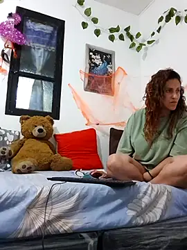 Snapshot of jeans_and_emma chatting on November 2025 04:55:02 AM jeans and emma online show from November 2025 04:55:02 AM