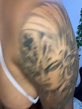 Snapshot of tinalove7 chatting on February 2025 06:40:01 AM tinalove7 online show from February 2025 06:40:01 AM