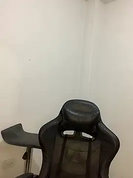 Snapshot of tinalove7 chatting on March 2025 02:19:02 AM tinalove7 online show from March 2025 02:19:02 AM