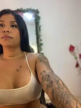 Snapshot of tinalove7 chatting on September 2025 10:32:01 PM tinalove7 online show from September 2025 10:32:01 PM