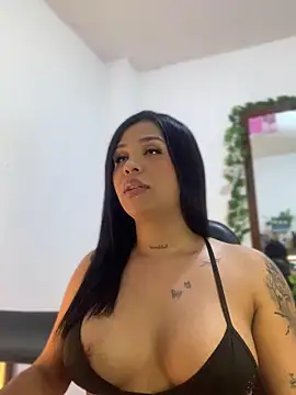 Snapshot of tinalove7 chatting on October 2025 10:42:02 PM tinalove7 online show from October 2025 10:42:02 PM