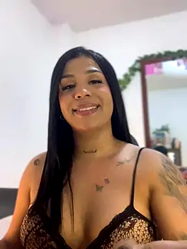 Snapshot of tinalove7 chatting on November 2025 10:20:02 PM tinalove7 online show from November 2025 10:20:02 PM