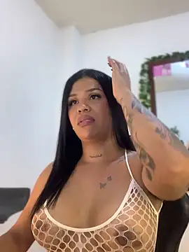 Snapshot of tinalove7 chatting on November 2025 10:46:01 PM tinalove7 online show from November 2025 10:46:01 PM