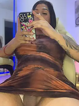 Snapshot of tinalove7 chatting on July 2026 03:23:01 AM tinalove7 online show from July 2026 03:23:01 AM