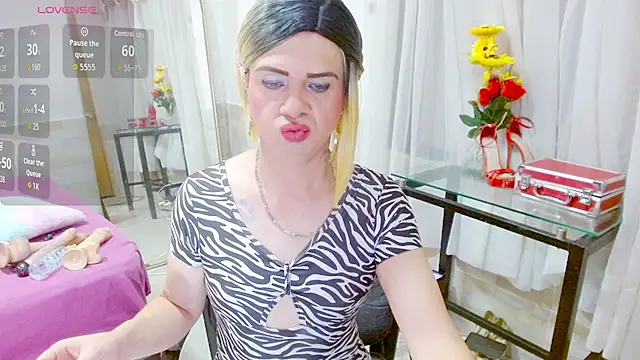 Dolldirtyxxx online show from October 2025 05:30:01 AM