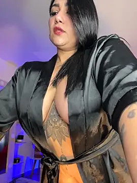 Madissonlove 1 online show from November 2025 11:36:02 AM