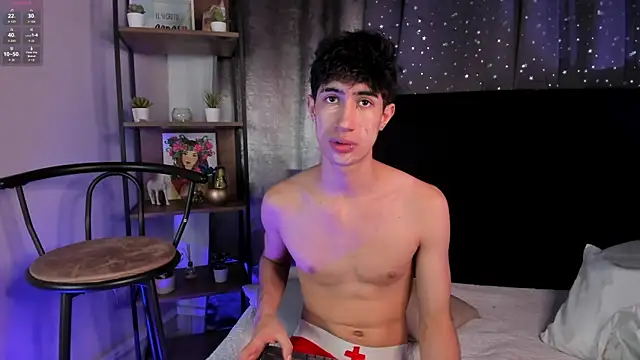 NovaaWheler online show from October 2025 08:00:02 PM