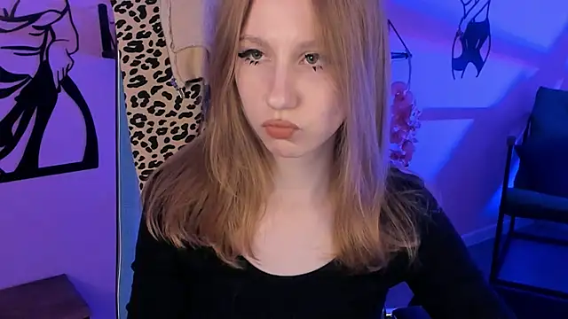 DariaTate online show from September 2025 11:45:02 AM