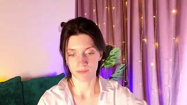 Snapshot of roxy_riot_ chatting on February 2025 07:59:02 AM roxy riot online show from February 2025 07:59:02 AM