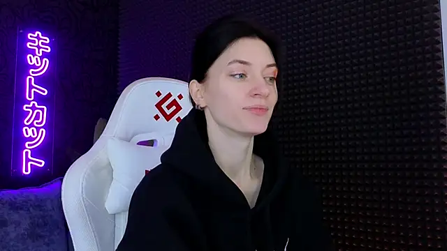 Snapshot of roxy_riot_ chatting on March 2025 01:28:01 AM roxy riot online show from March 2025 01:28:01 AM