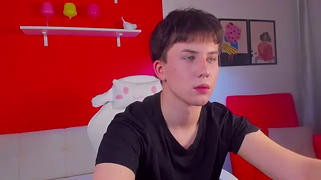 Snapshot of AdrianoAubert chatting on October 2025 10:02:01 AM AdrianoAubert online show from October 2025 10:02:01 AM