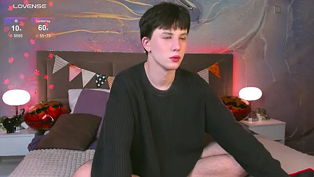 Snapshot of AdrianoAubert chatting on October 2025 03:25:01 AM AdrianoAubert online show from October 2025 03:25:01 AM