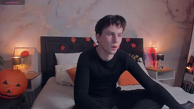 Snapshot of AdrianoAubert chatting on October 2025 04:05:01 AM AdrianoAubert online show from October 2025 04:05:01 AM