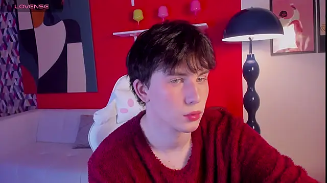 Snapshot of AdrianoAubert chatting on November 2025 03:27:02 AM AdrianoAubert online show from November 2025 03:27:02 AM