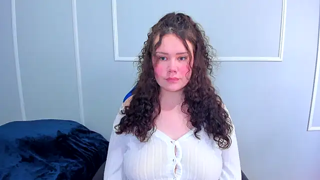 Snapshot of _leana_ chatting on May 2026 04:44:02 PM leana online show from May 2026 04:44:02 PM