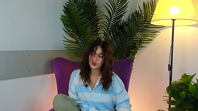 PortiaBellew online show from February 2025 01:53:02 PM