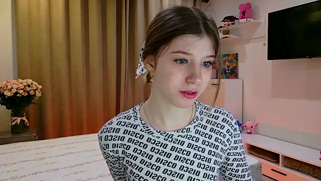 Bella amory online show from March 2026 04:31:01 PM