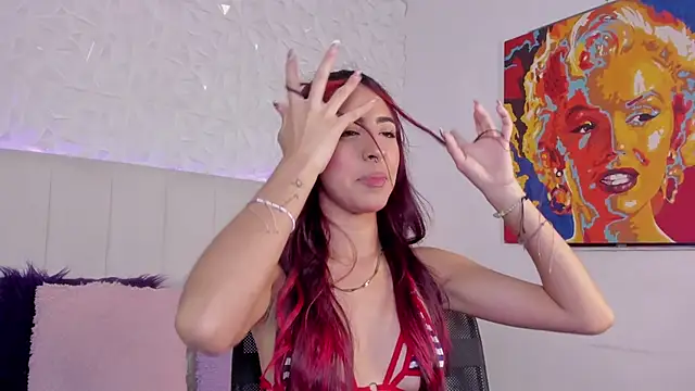 Snapshot of Mirandaa_Rogers chatting on November 2025 07:12:01 PM Mirandaa Rogers online show from November 2025 07:12:01 PM