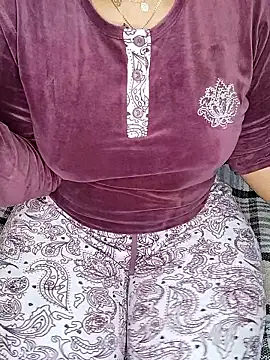 Malika-697 online show from January 2026 03:28:01 PM