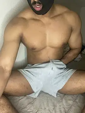 Snapshot of jimi-3011 chatting on June 2026 05:00:01 AM jimi-3011 online show from June 2026 05:00:01 AM