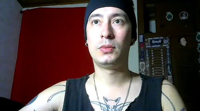 Snapshot of vampireathome chatting on February 2025 05:12:01 AM vampireathome online show from February 2025 05:12:01 AM