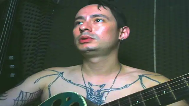 Snapshot of vampireathome chatting on March 2025 06:59:01 AM vampireathome online show from March 2025 06:59:01 AM