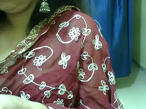 Your cutiepie  online show from October 2025 06:05:02 PM