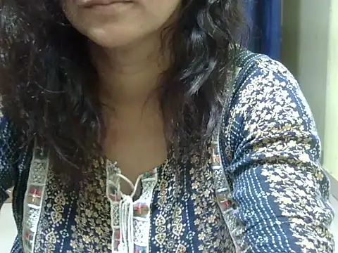 Your cutiepie  online show from October 2025 06:50:01 PM